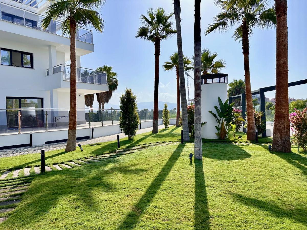 Apartamento Aguacate Beach Golf Мотрил Екстериор снимка