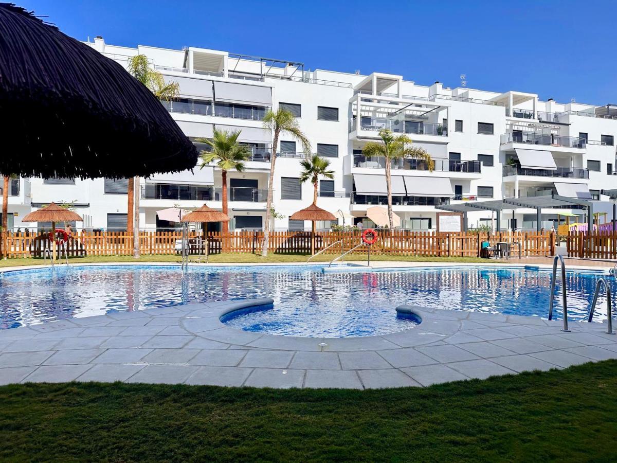 Apartamento Aguacate Beach Golf Мотрил Екстериор снимка